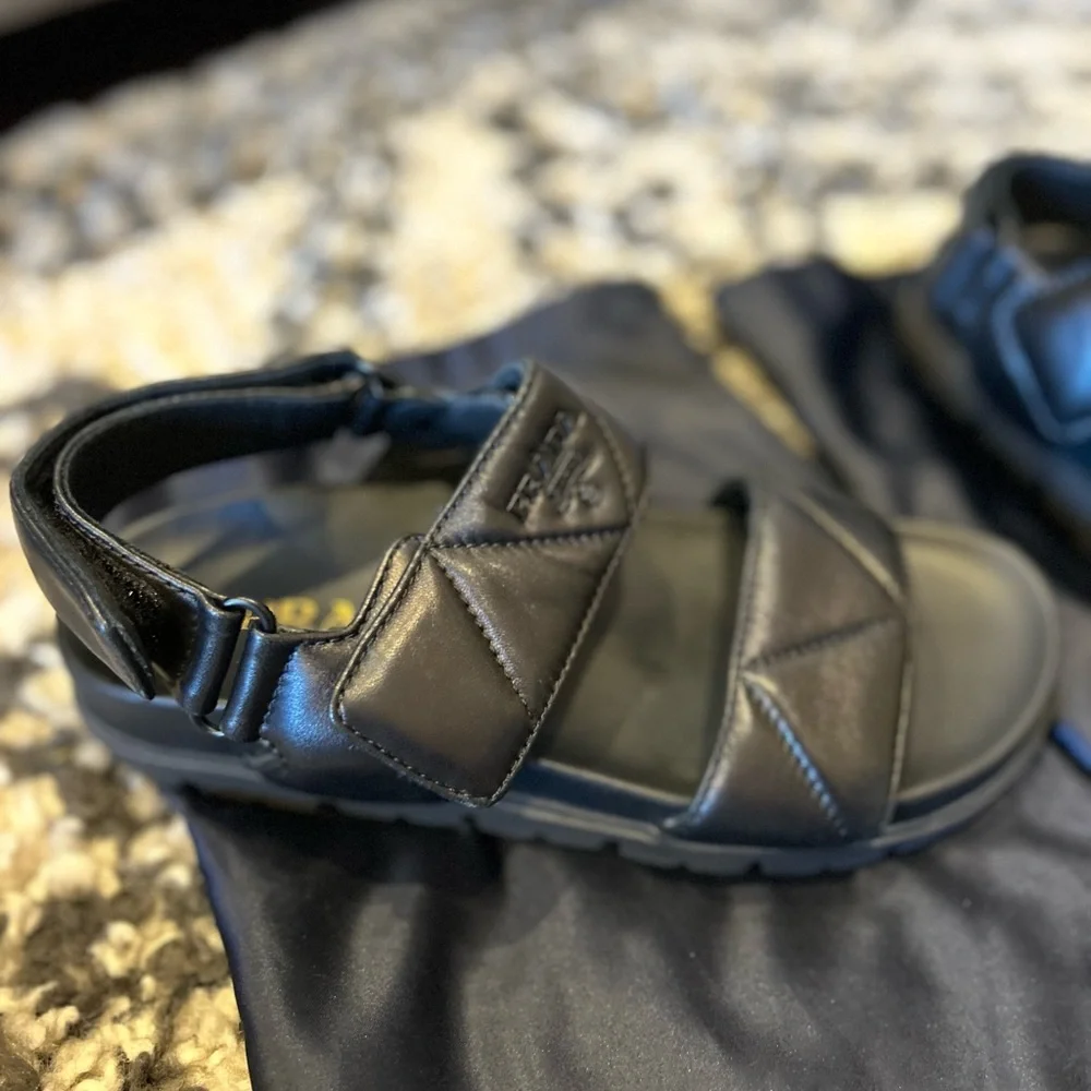 Prada padded leather sports sandals - Picture 3 of 16